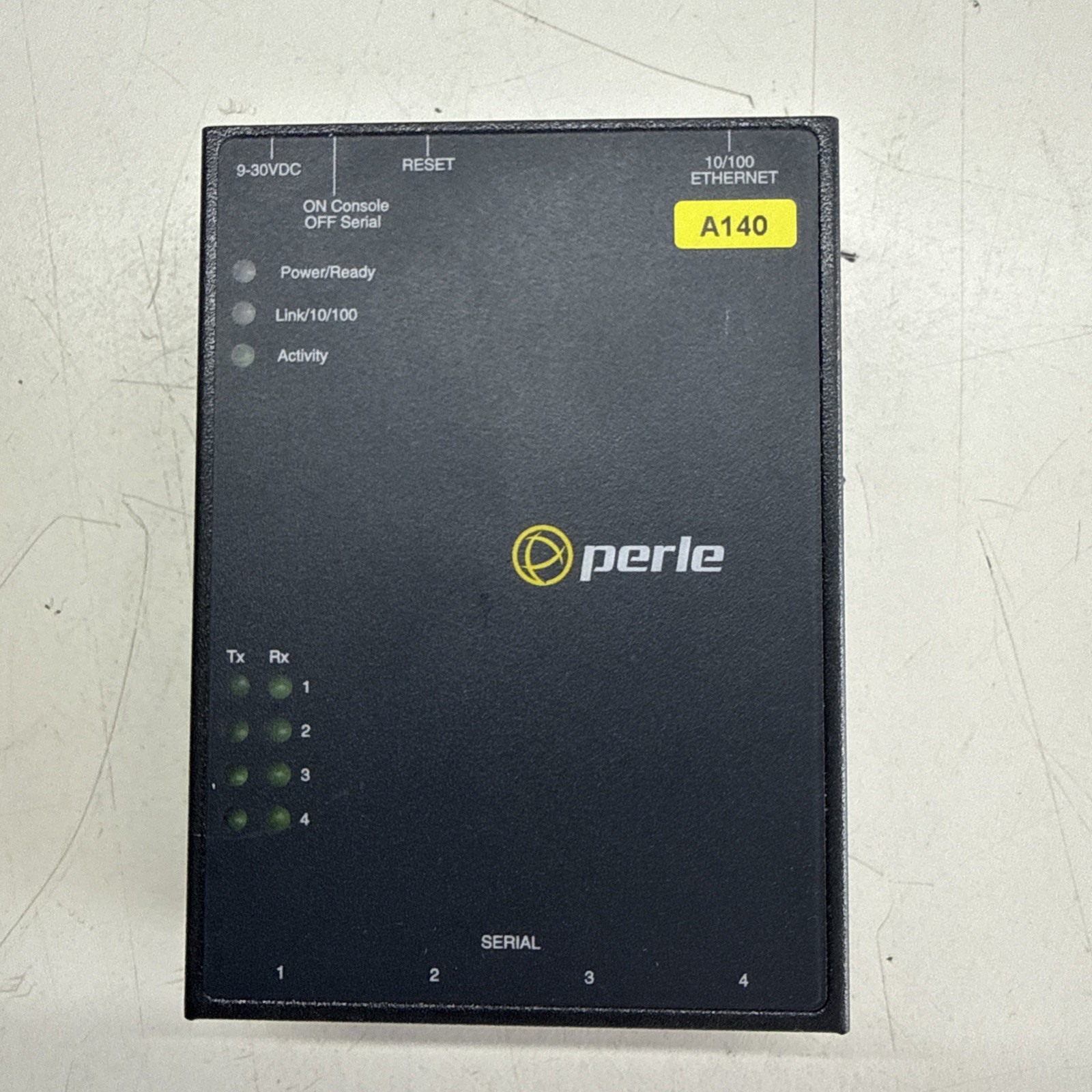 PERLE IOLAN SDS4 Device Server 4-Port Serial Terminal Server