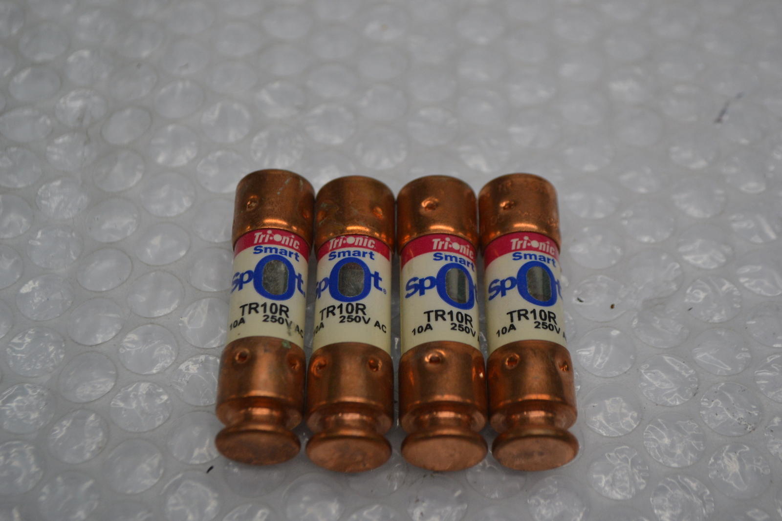FERRAZ SHAWMUT TR10R FUSE LOT OF 4 NSNP