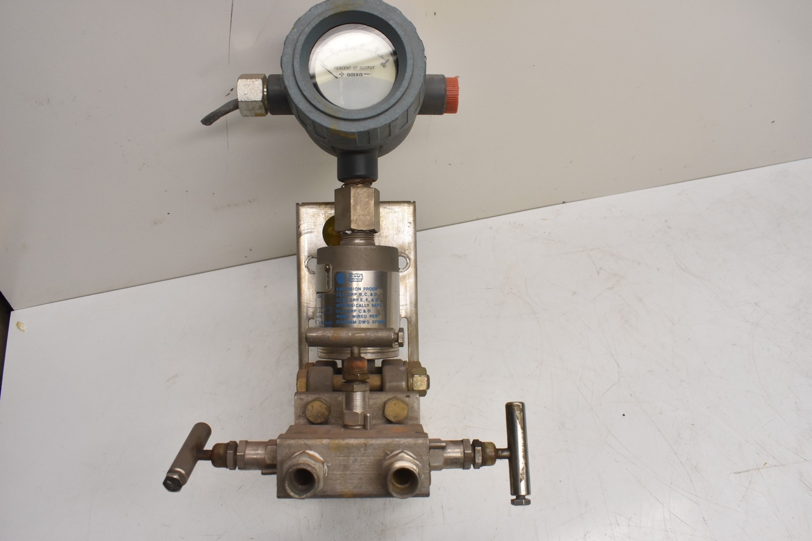 Gould PD3000-400 Pressure Flow Transmitter w/ Anderson Greenwood M4TVS Manifold