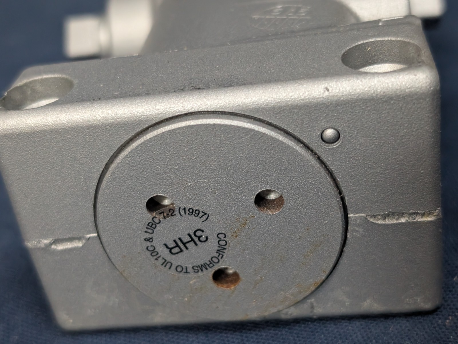 Norton 7500/Yale 4400 Left or Right Hand Door Closer, 689 Finish, Parts Missing!