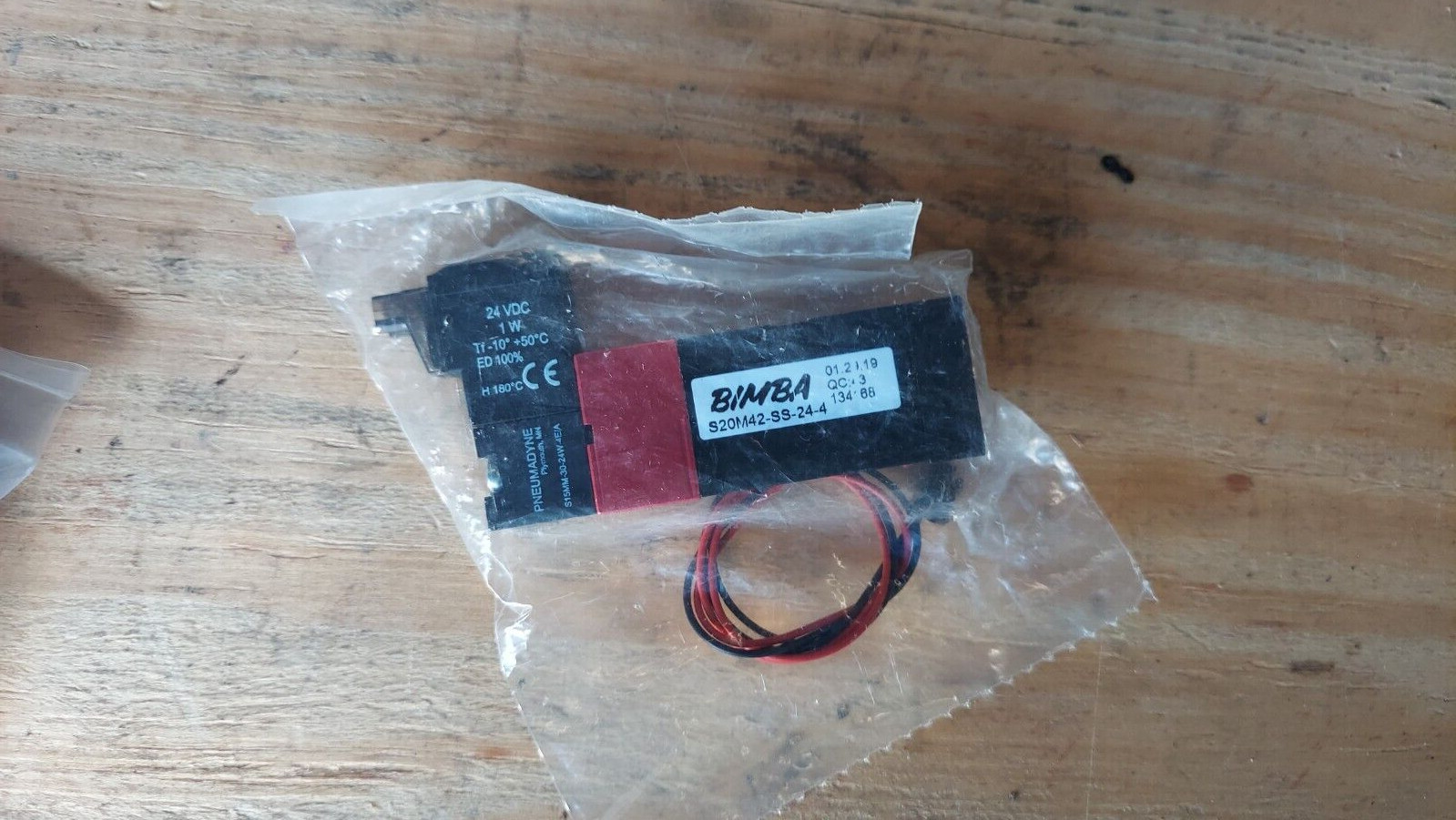 New Bimba Pneumadyne S20M42-SS-24-4 Valve