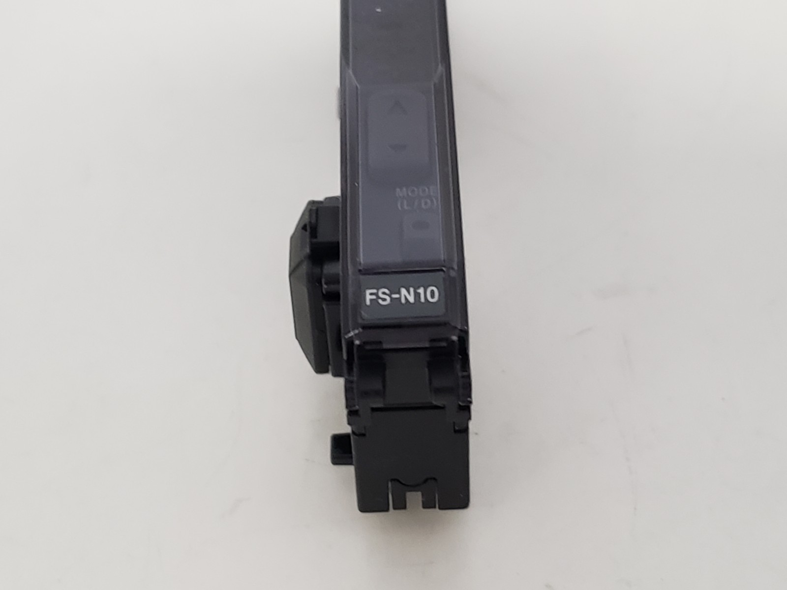 KEYENCE FS-N10 DIGITAL FIBER AMPLIFIER EXPANSION UNIT 12-24VDC RED LED NIB