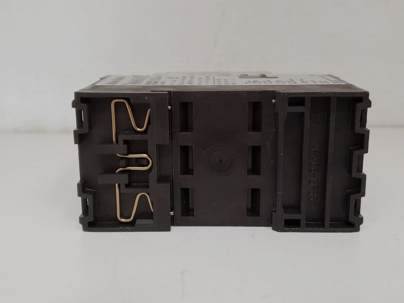ALLEN BRADLEY 140M-D8E-C10 CIRCUIT BREAKER 6.3-10A SERIES C