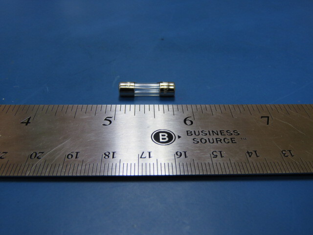 LITTELFUSE 0218.100HXP Qty of 20 per Lot 100mA 250V AC DC Fuse Cartridge Gla
