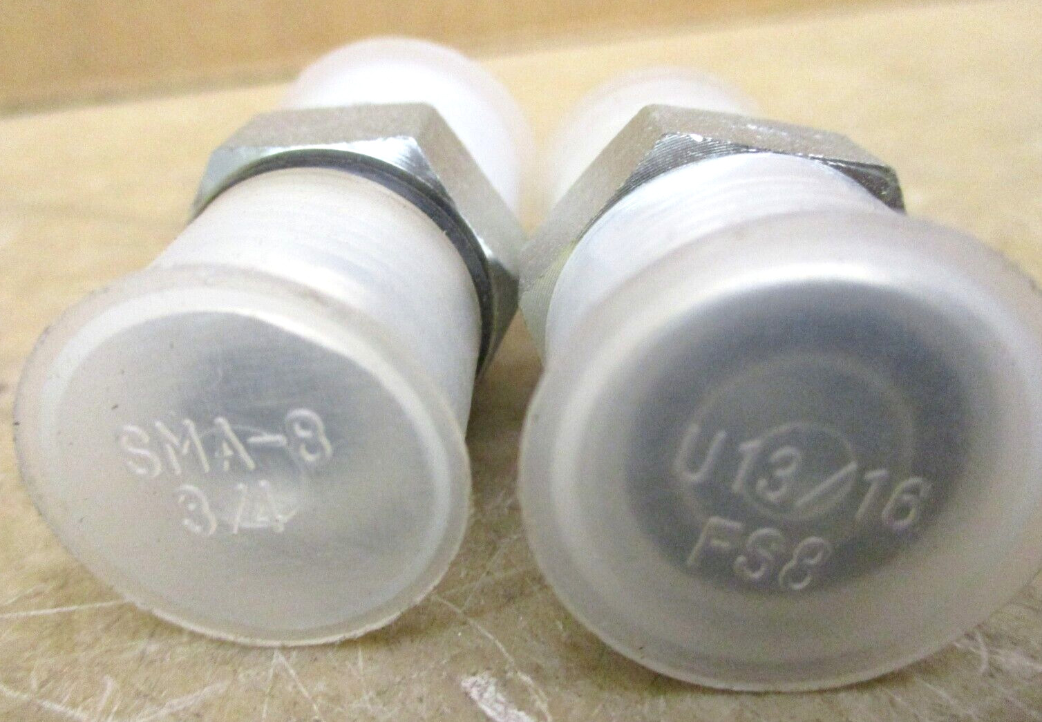 SMA-8 Tube Adapter Fittings Lot of 4 Pieces 48343NADC