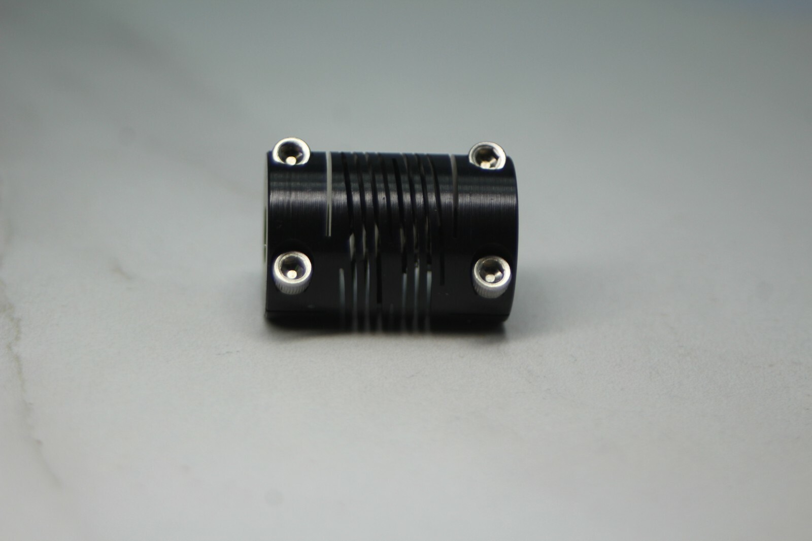 W.M. Berg CO41A-2 Aluminum Six Beam Flexible Coupling 1/4″ ID x .750 OD x 1.10L
