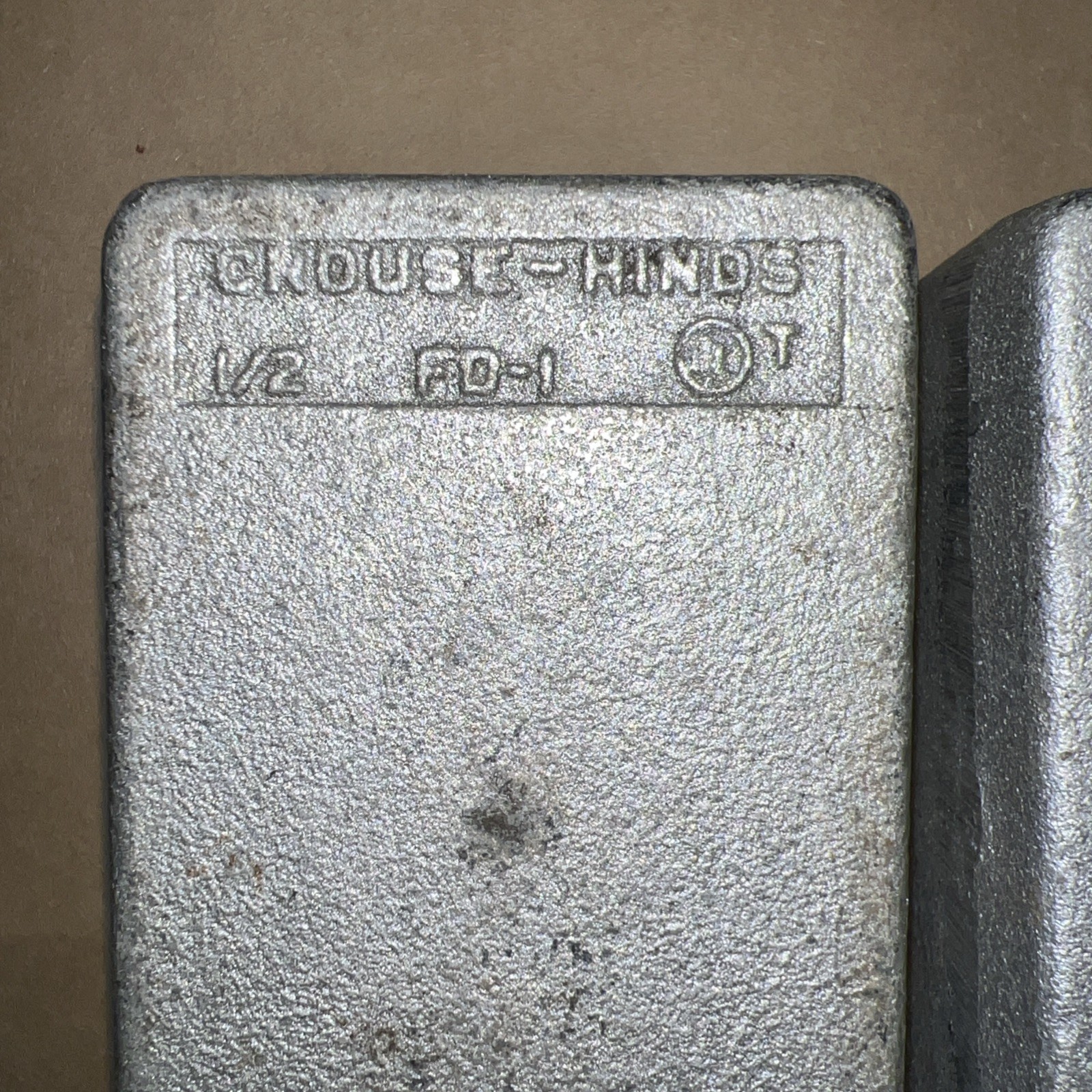 CROUSE-HINDS 1/2″ HUB FD-1 GANG DEEP BOX 23.0 CU.IN. LOT OF 2