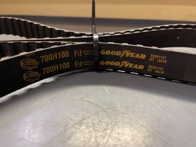 Goodyear 700H100 Timing Belt