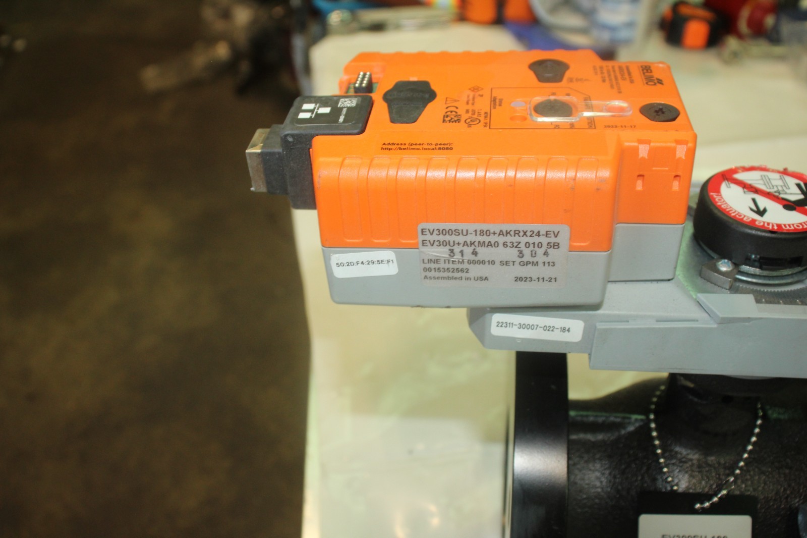Belimo EV300SU-180 Valve w/ Actuators AKRX24 AKMA0 DAMAGED