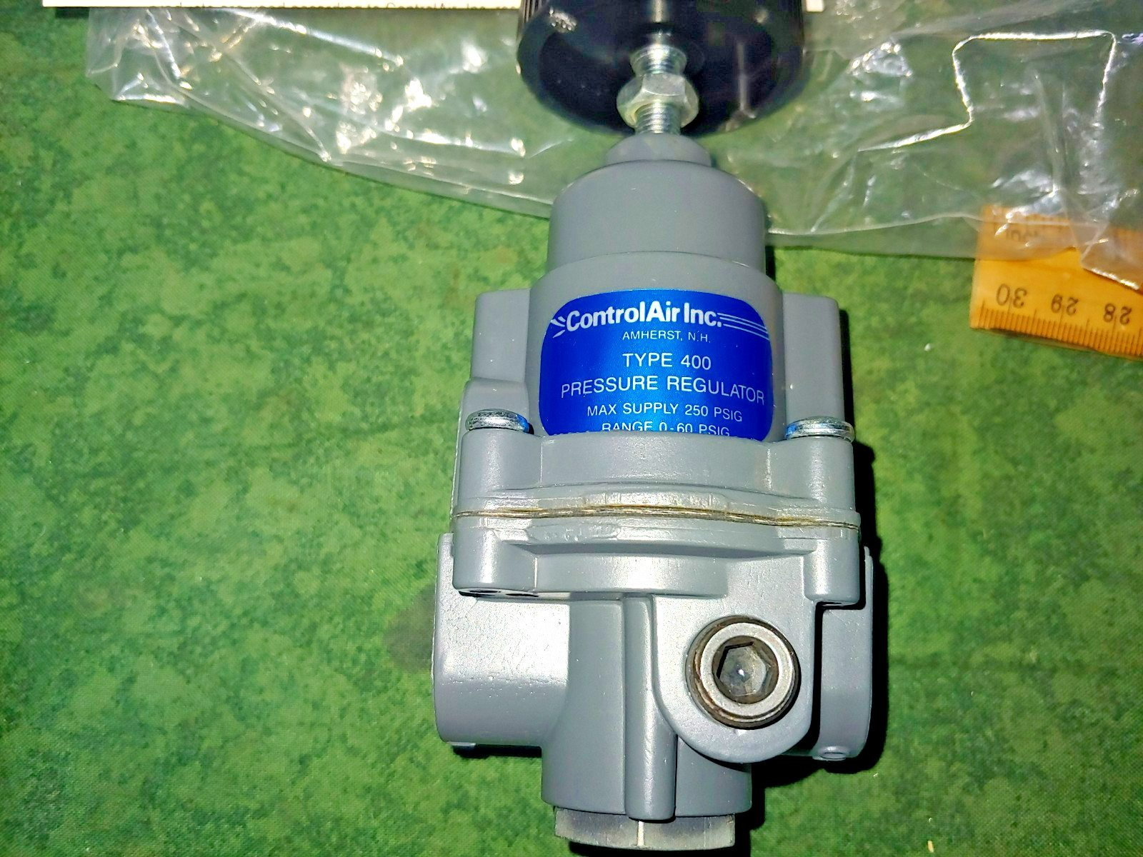 Controlair Inc Regulator # 400-BBK – 250 Max in 0-60 Output (26840-D2)