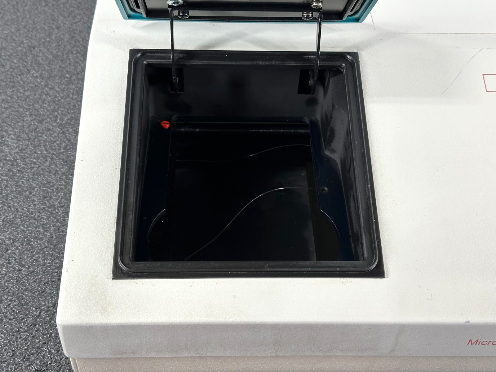 Berthold MPL2 Microplate Luminometer