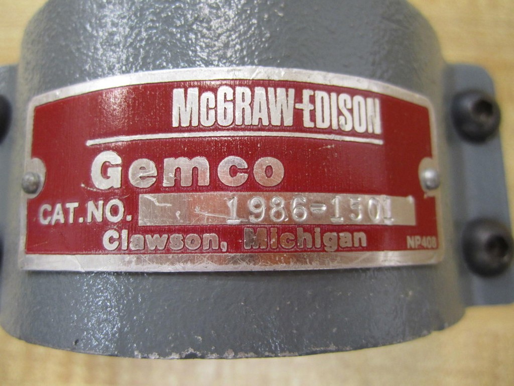 McGraw-Edison 1986-1501 Housing