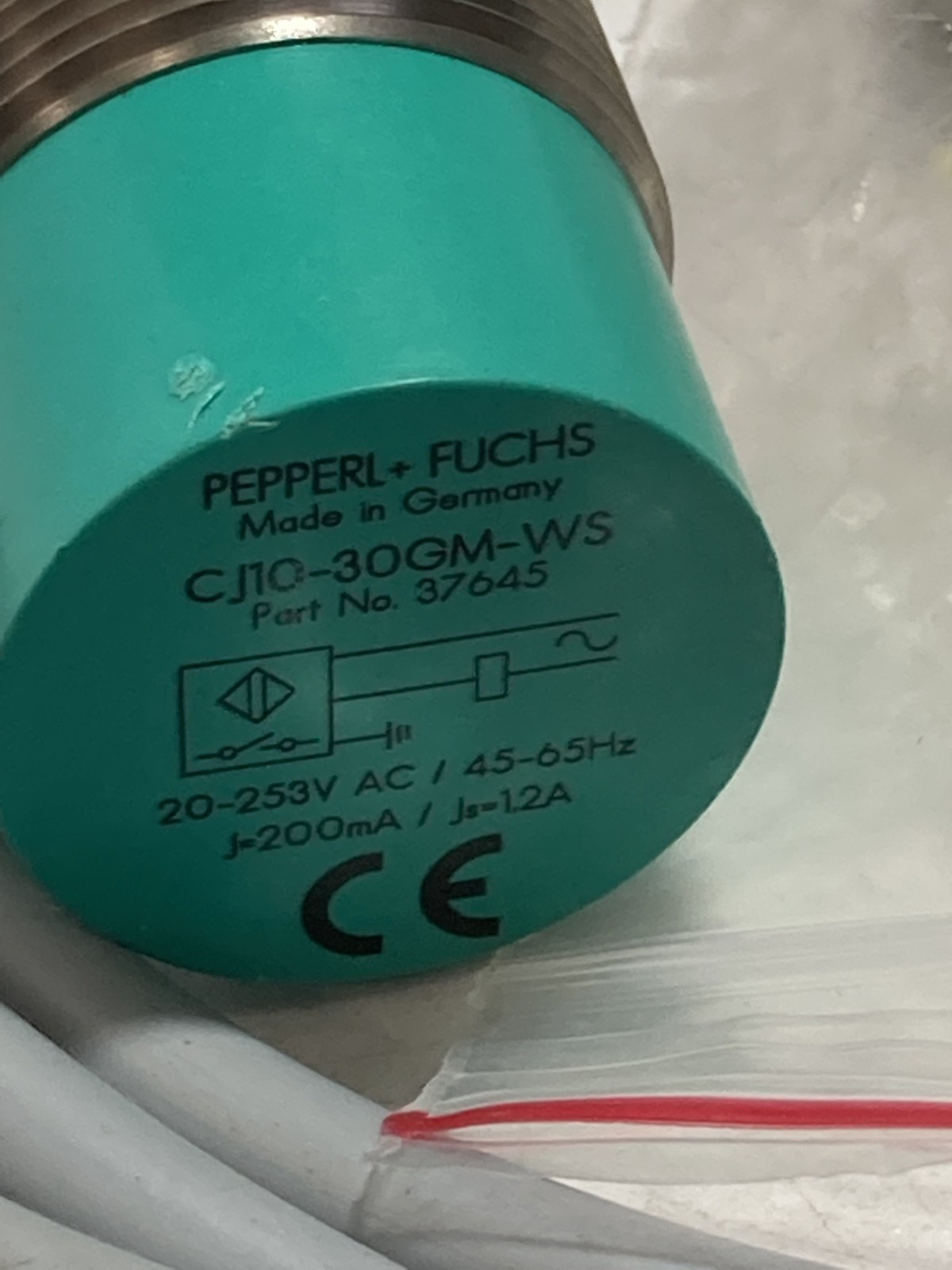 PEPPERL+FUCHS CJ10-30GM-WS PROXIMITY SENSOR (37645) 20-253VAC 45-65HZ 200MA NNB