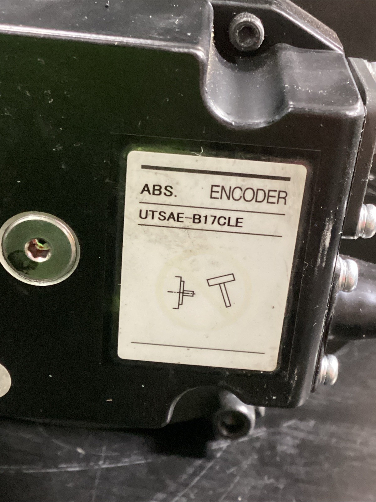 Yaskawa SGMRS-12A2B-YR12 AC Servo Motor 1150W 5.49 N•m 2000 r/min Used #1