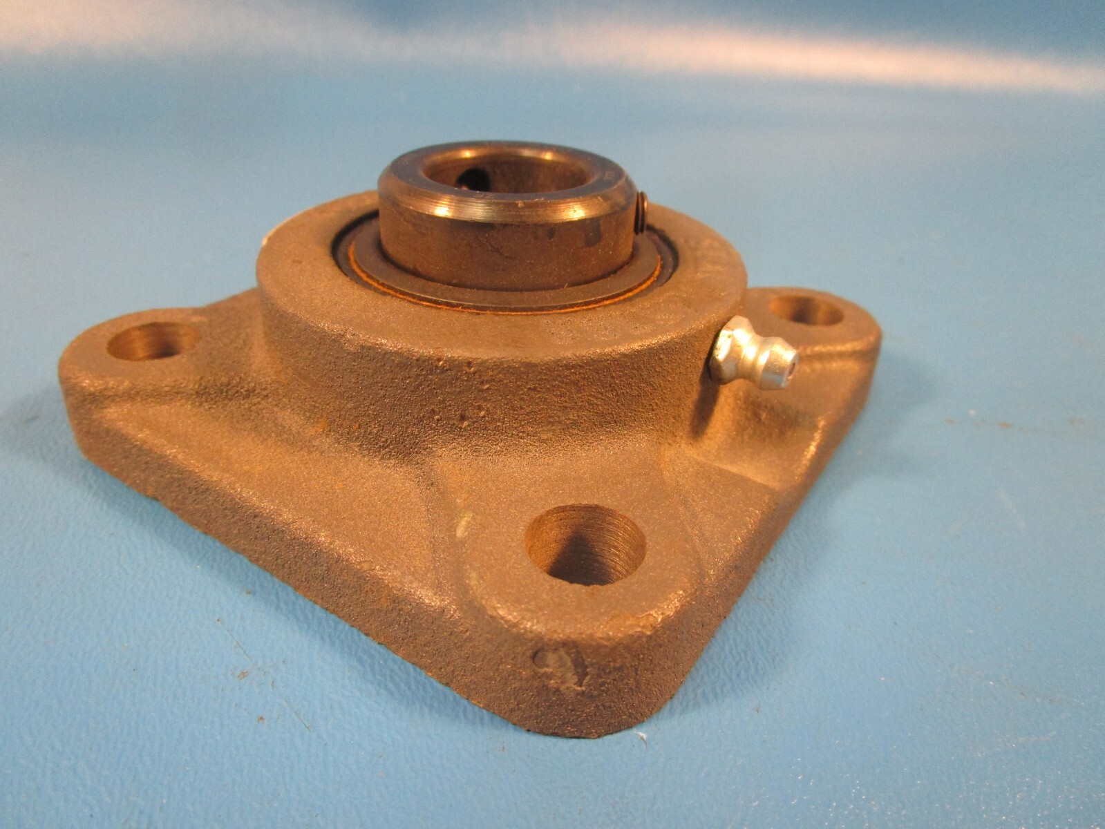 SealMaster, SF-14, 7/8″ Bore, 4 Bolt Flange Unit, Set Screw Locking, 700438