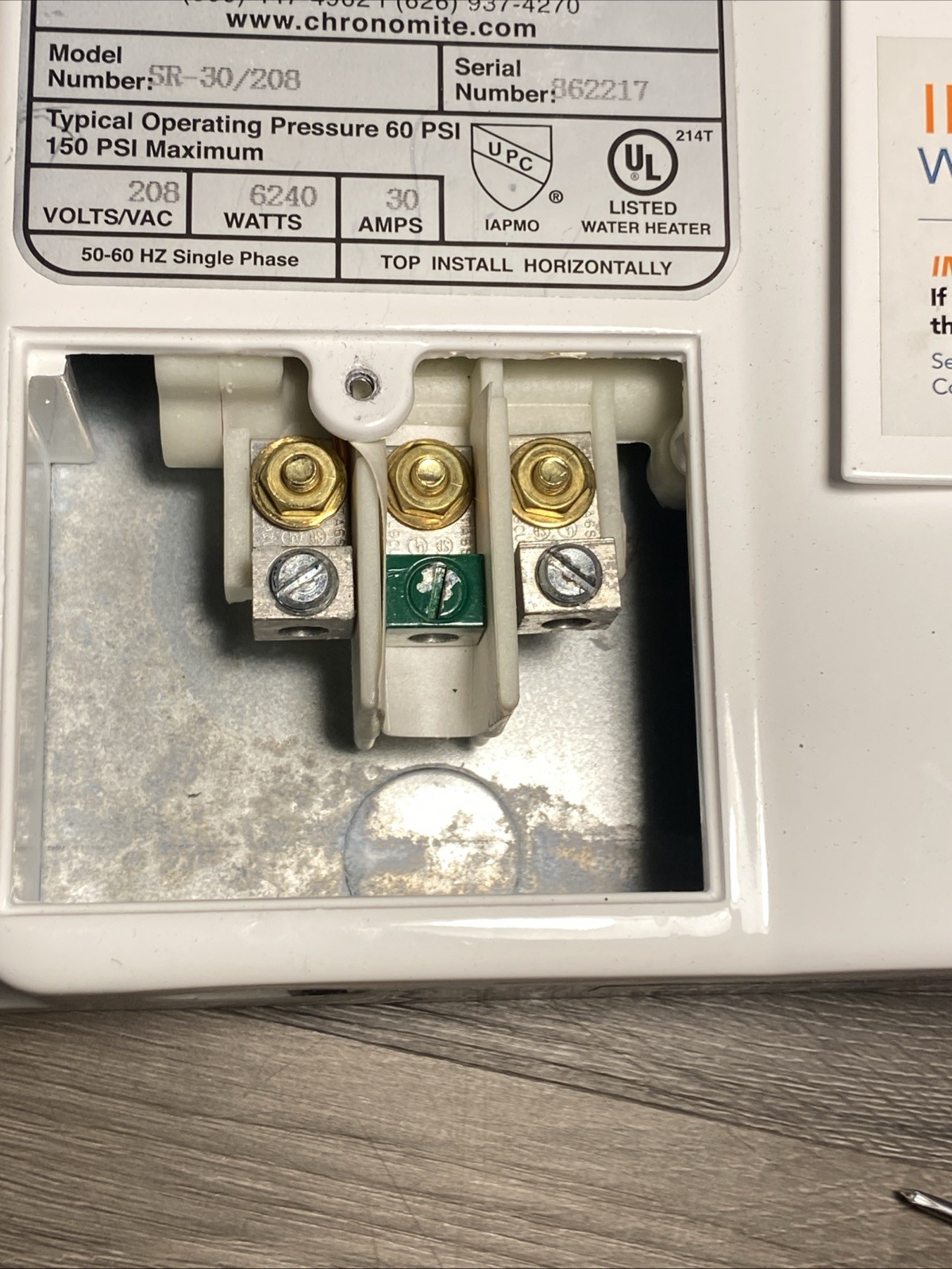 Chronomite SR-30/208 Tankless Electric Water Heater 6240W Point-of-Use