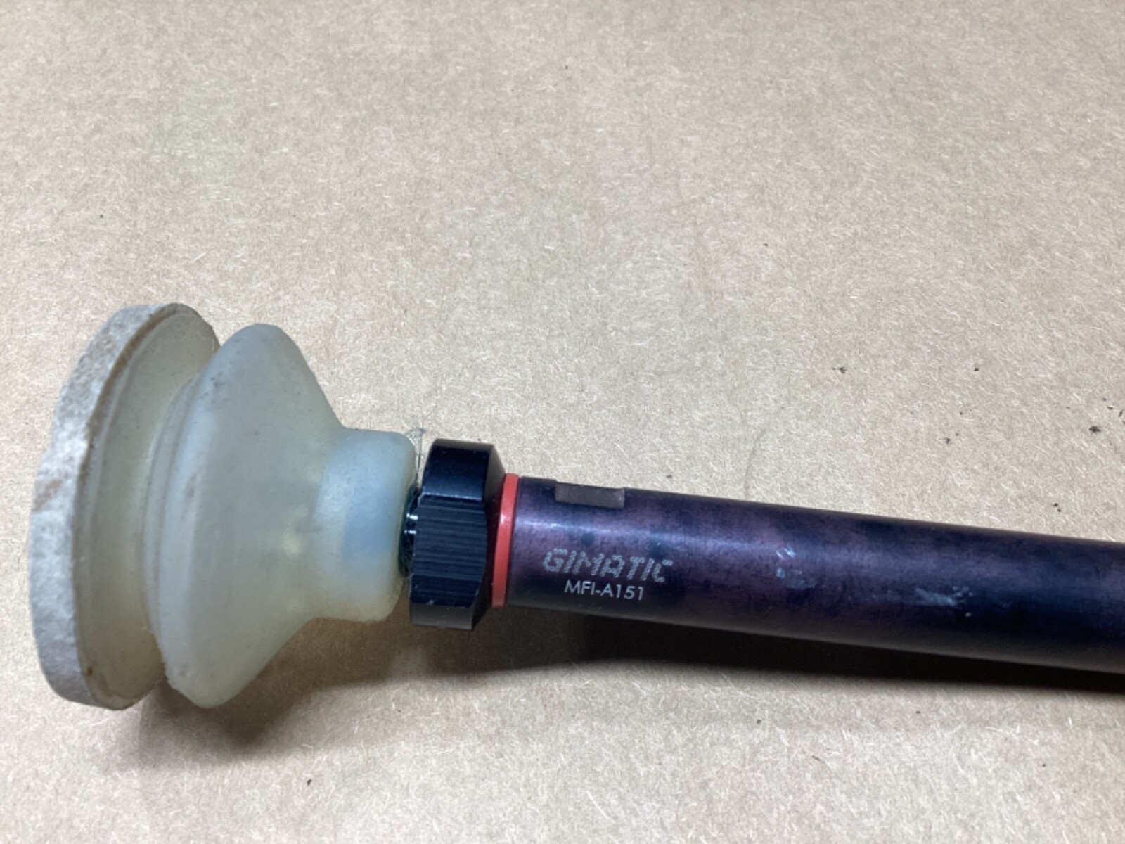 Gimatic MFI-A151 with white suction cup #102K103