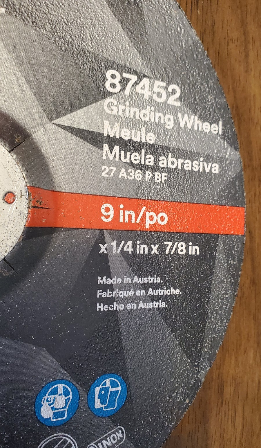 3M 87452 Depressed Center Grinding Wheel 9″ x 1/4″ x 7/8″ (5 Pack)