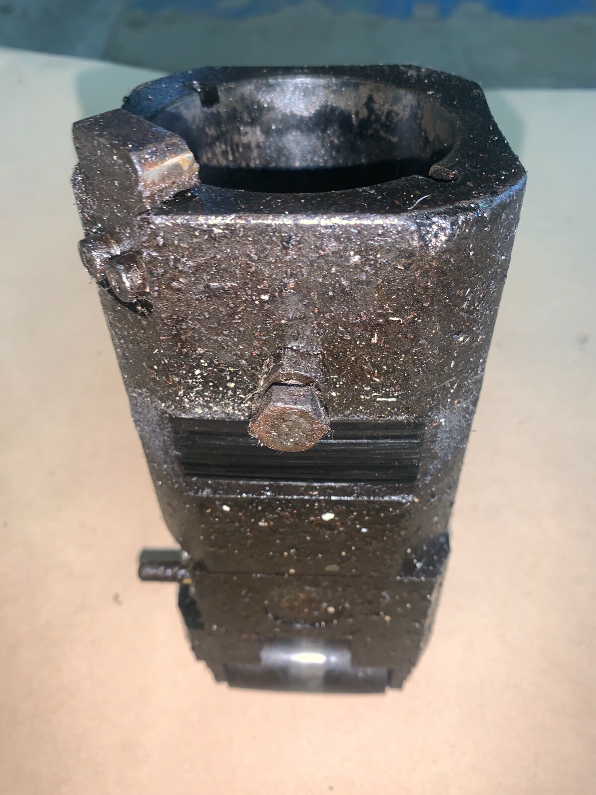 OKUMA MC-50VA TOOL CHANGER POCKET_CAT 50_0280