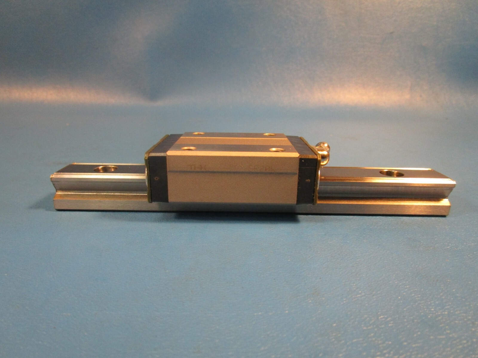 THK, SR20W1SS + 160L, One SR20W Linear Guide Block on a 160mm Rail