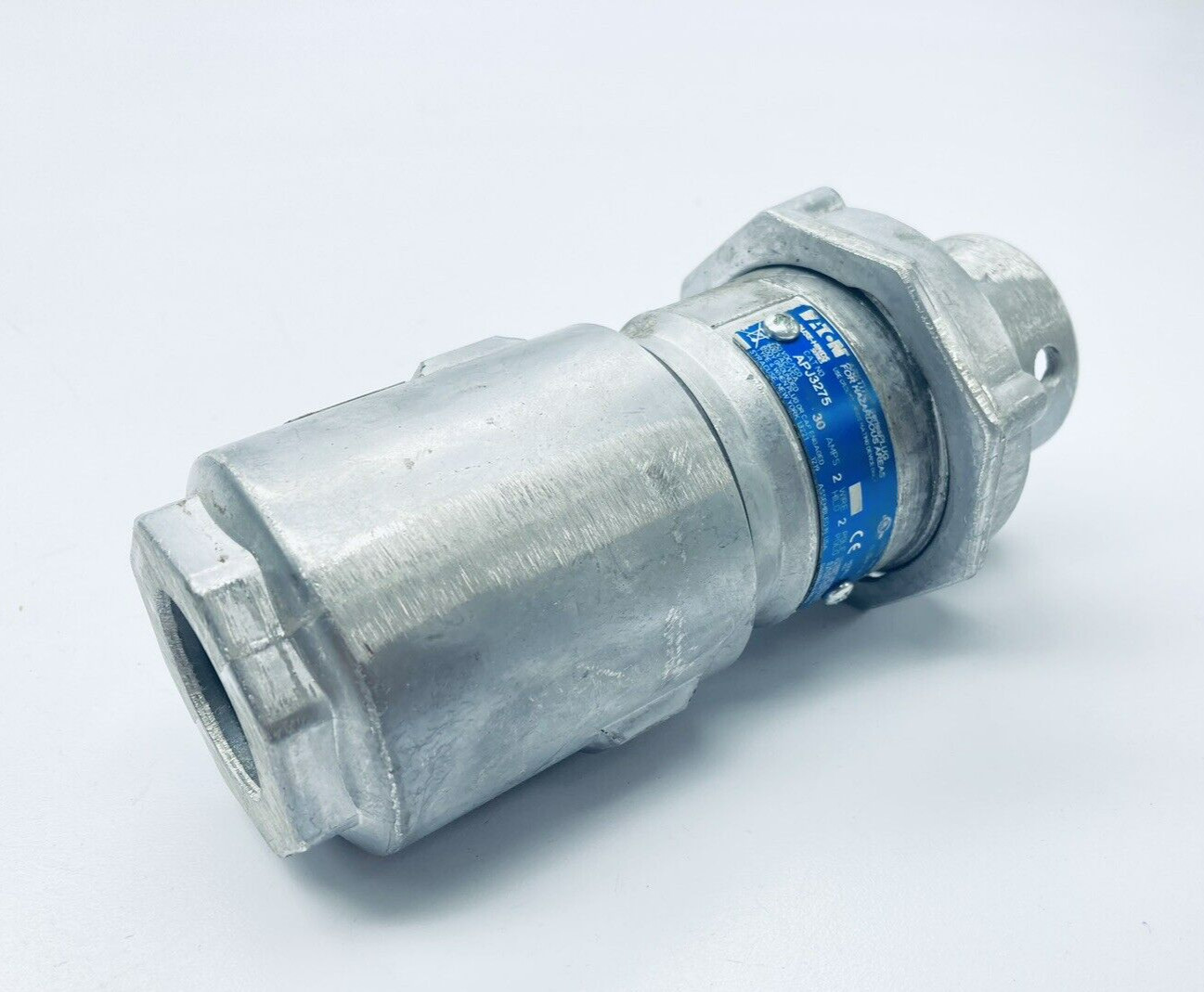 *FOR PARTS* EATON APJ3275 ARKTITE SERIES PLUG FOR HAZ. AREAS 30AMP 2POLE 2WIRE
