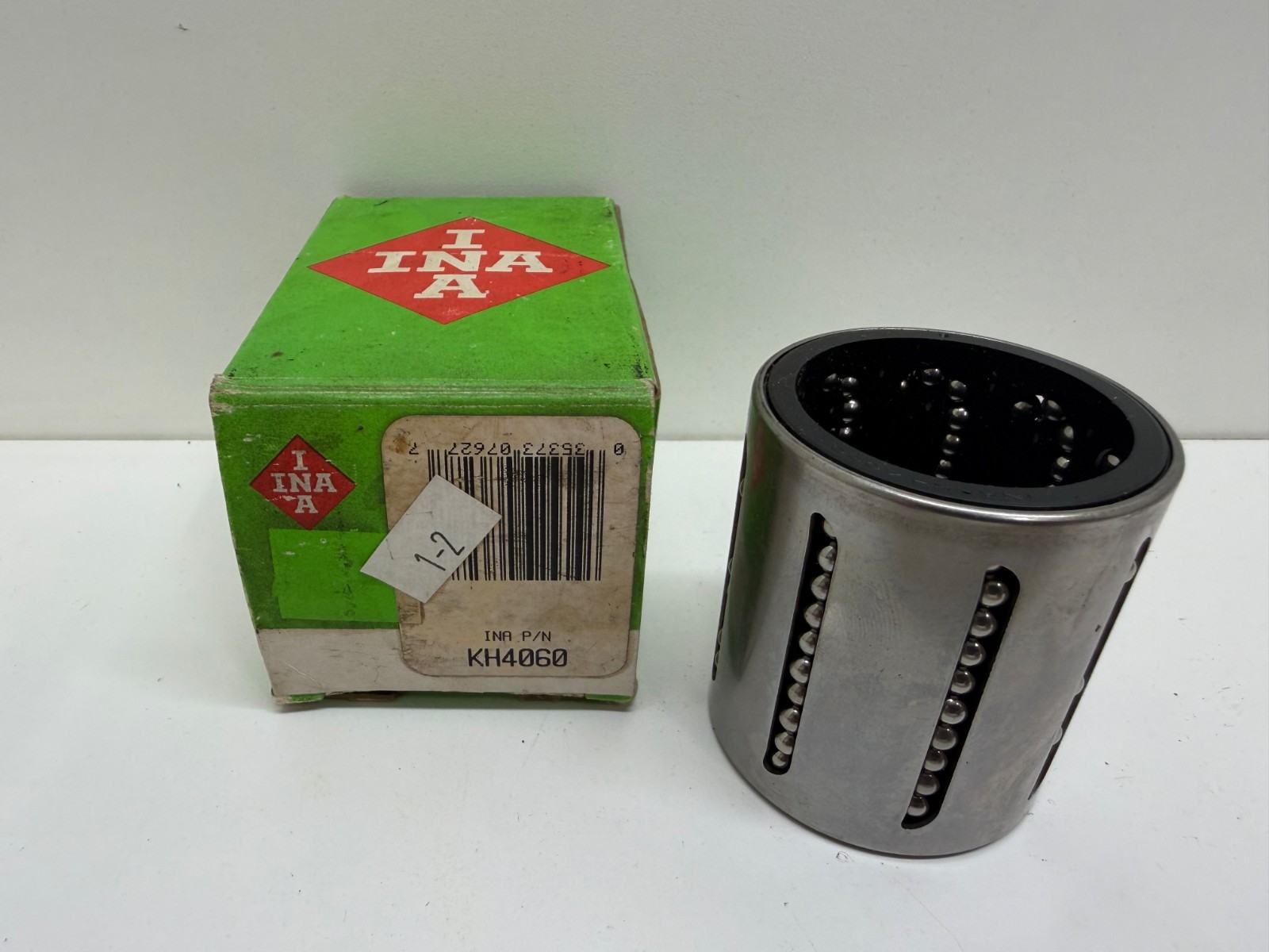 NEW IN BOX! INA LINEAR BALL BUSHING KH4060