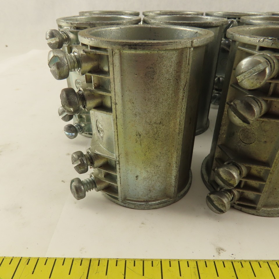 Halex L130 1-1/2″ Slip Rigid EMT Conduit Coupling Lot Of 17