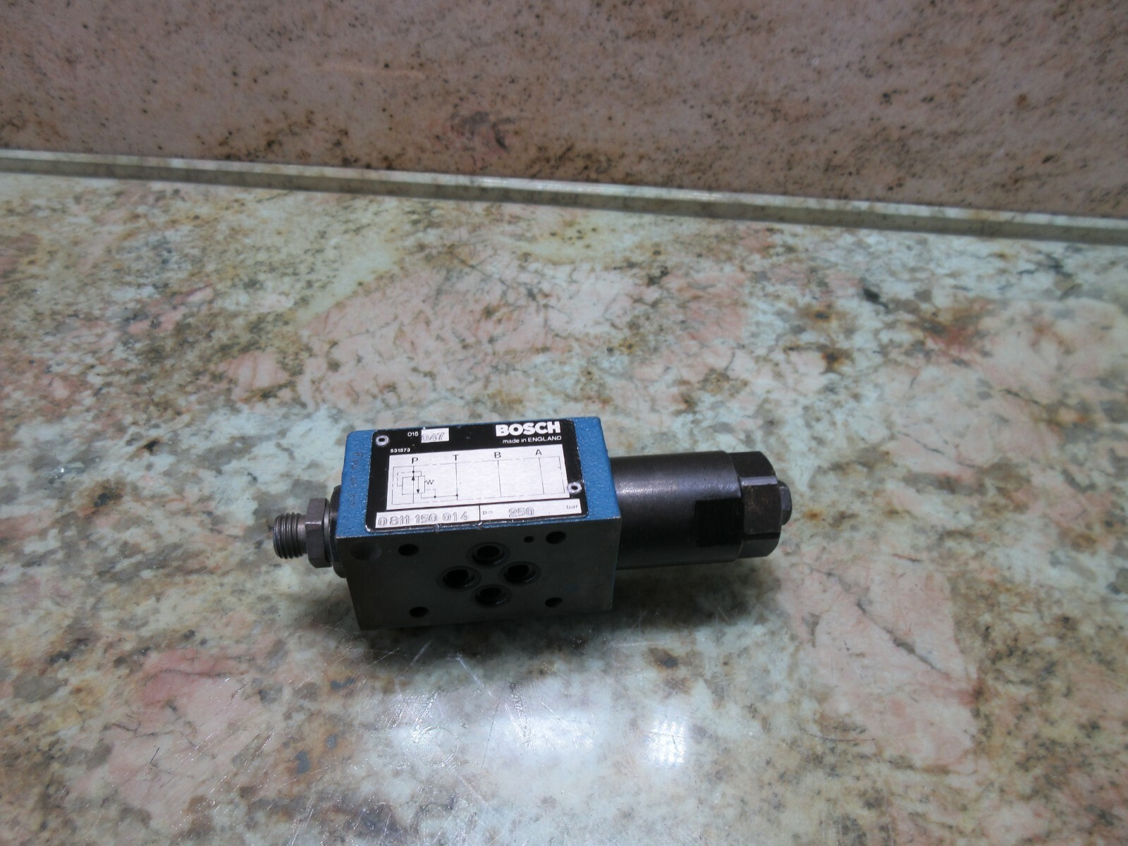 BOSCH VALVE 0 811 150 014 015 047 531573 SHORT VERSION