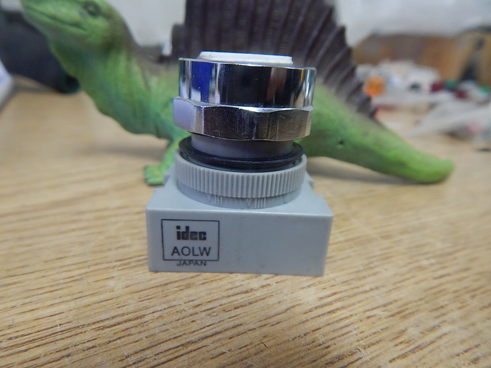 Idec AOLW R630 Push Button *FREE SHIPPING*