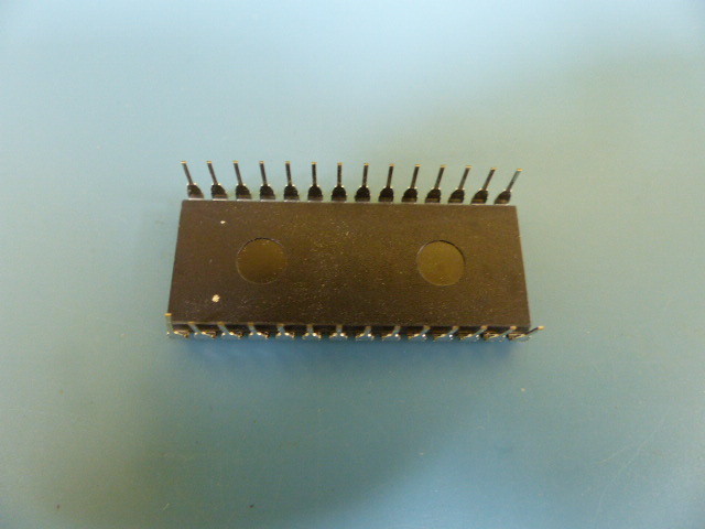 Signetics TDA4555 Qty of 10 per Lot Linear Color Multistandard decoder 28-PDIP