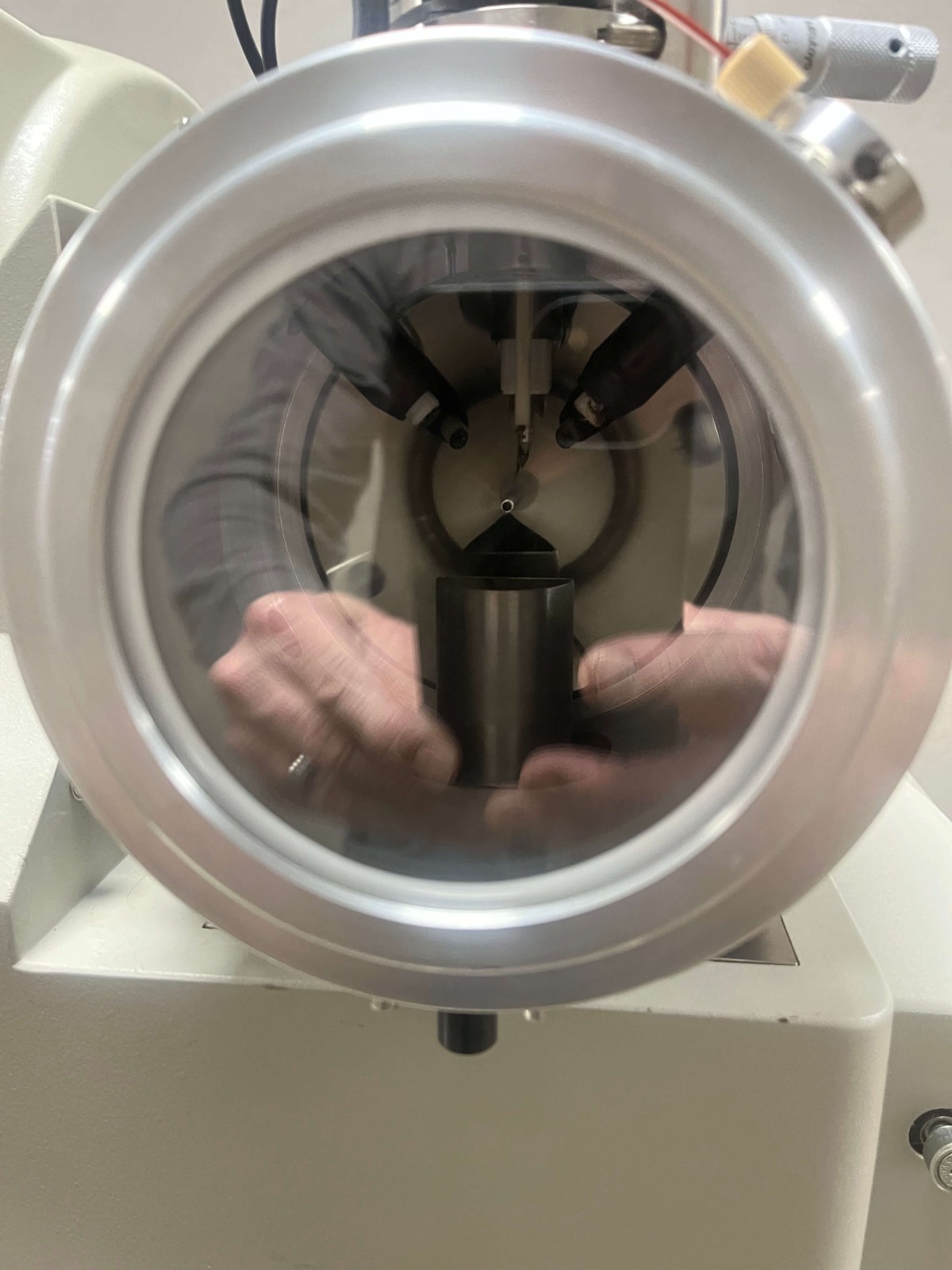 Applied Biosystems MDS Sciex API 4000 Mass Spectrometer