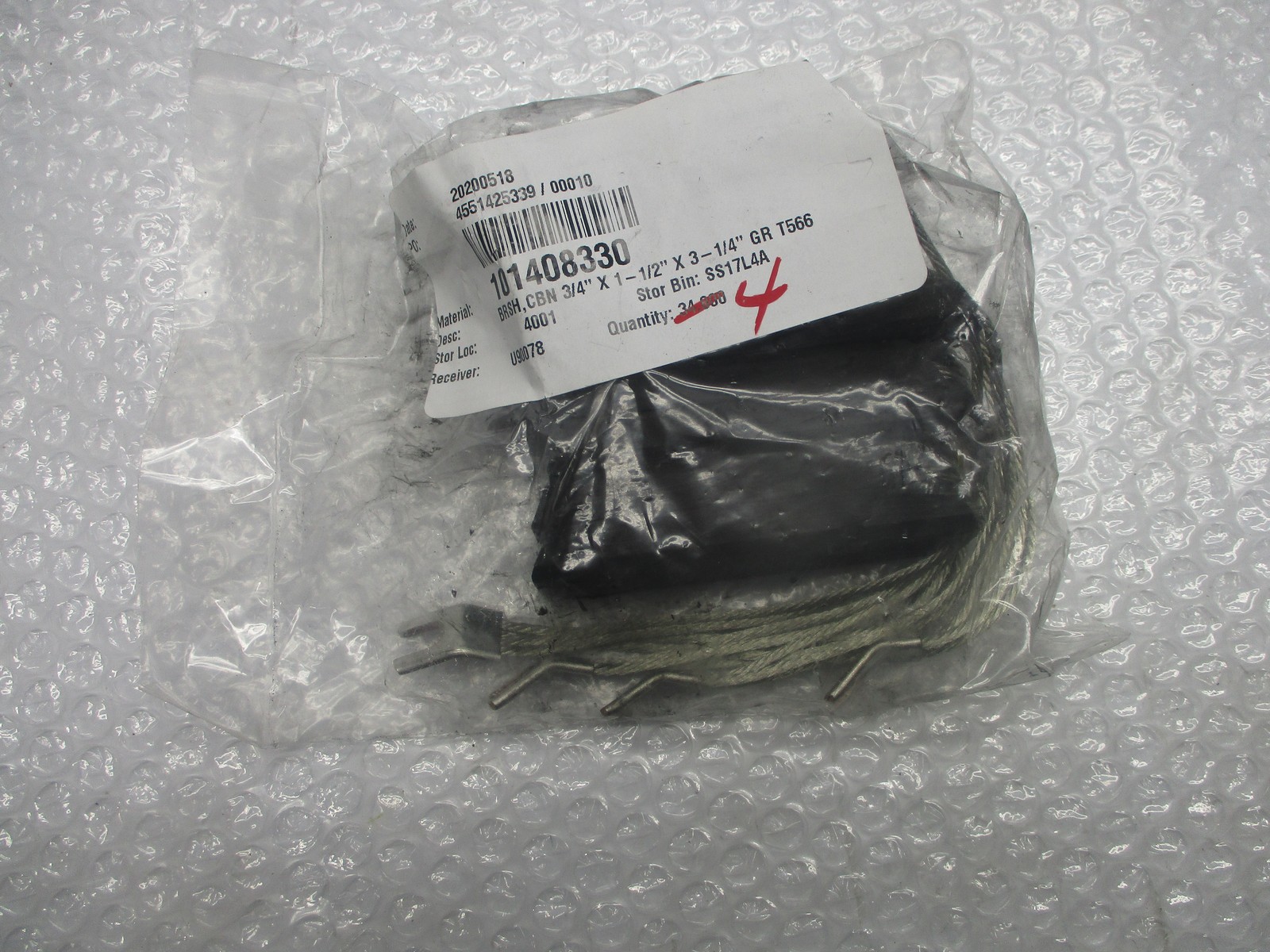INDUSTRIAL SPARE T566 3/4X1-1/2X3-1/4 CARBON BRUSH LOT OF 4 NSNP