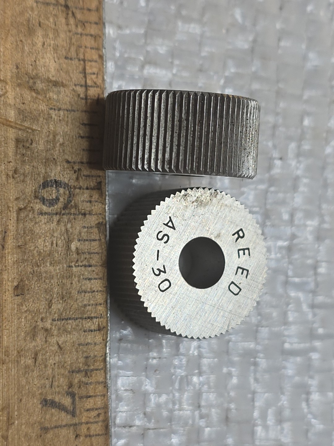 REED AS-30 KNURL WHEEL 3/4″ X 3/8″ X 1/4″ LOT OF 2 NOS