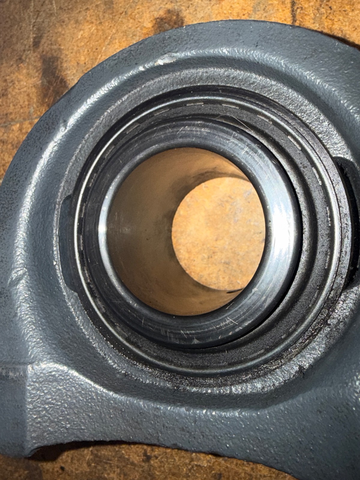 Sealmaster MP-35C Gold Line 2 Bolt Pillow Block Bearing 2-3/16″ Bore (NEW)