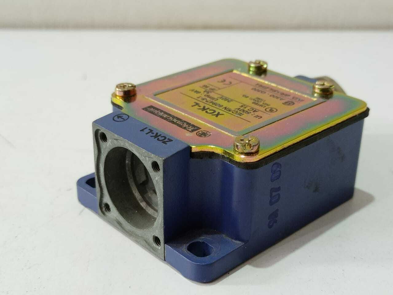Telemecanique XCK-L Switch Body Iec/En 60749-5-1