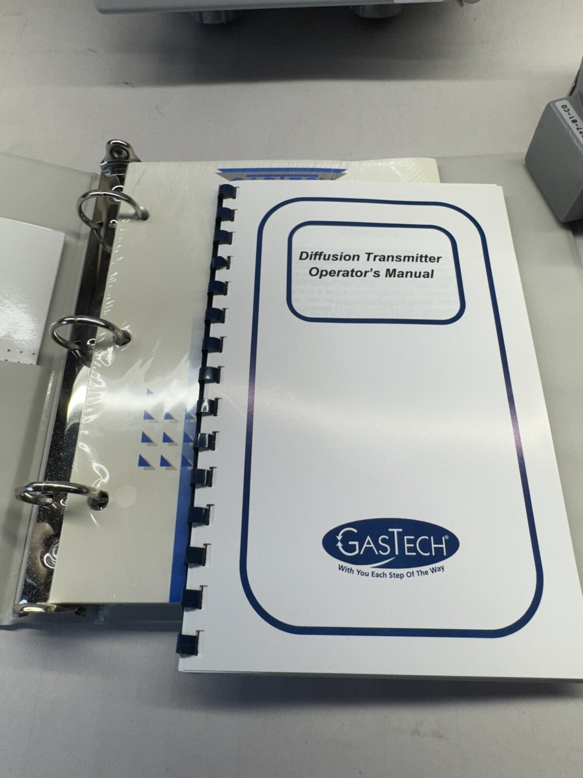 GASTECH SAFETNET TYPE 100 GAS MONITOR 72-1300-01 W/ SENSOR 57-7210 EXPLOSION NEW