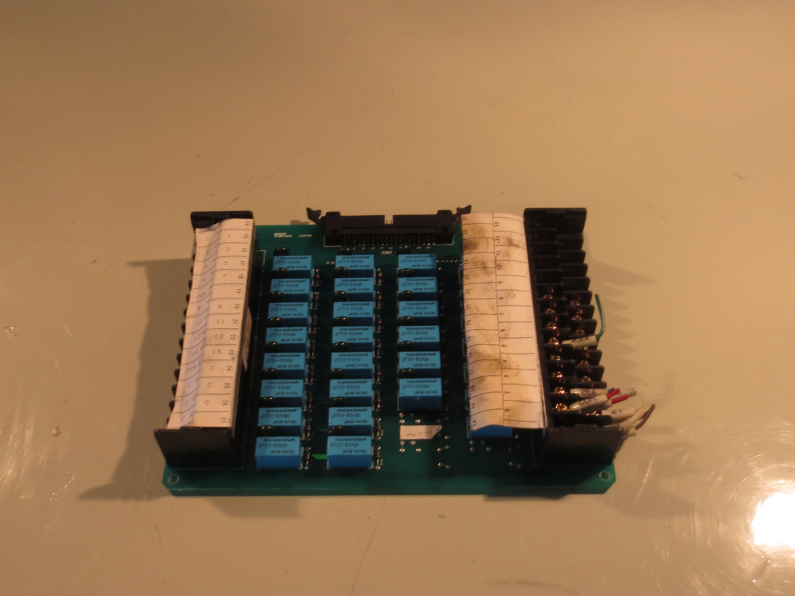 FUJI ELECTRIC MIYANO CIRCUIT BOARD UMC-F RELAY F930 78 30 (3)