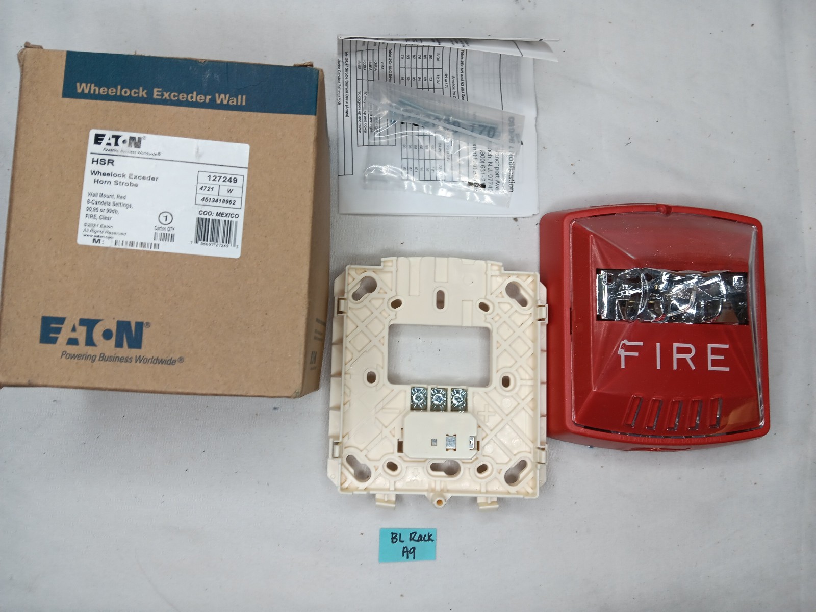 SYSTEM SENSOR ST Alarm Strobe *Wrong Box*