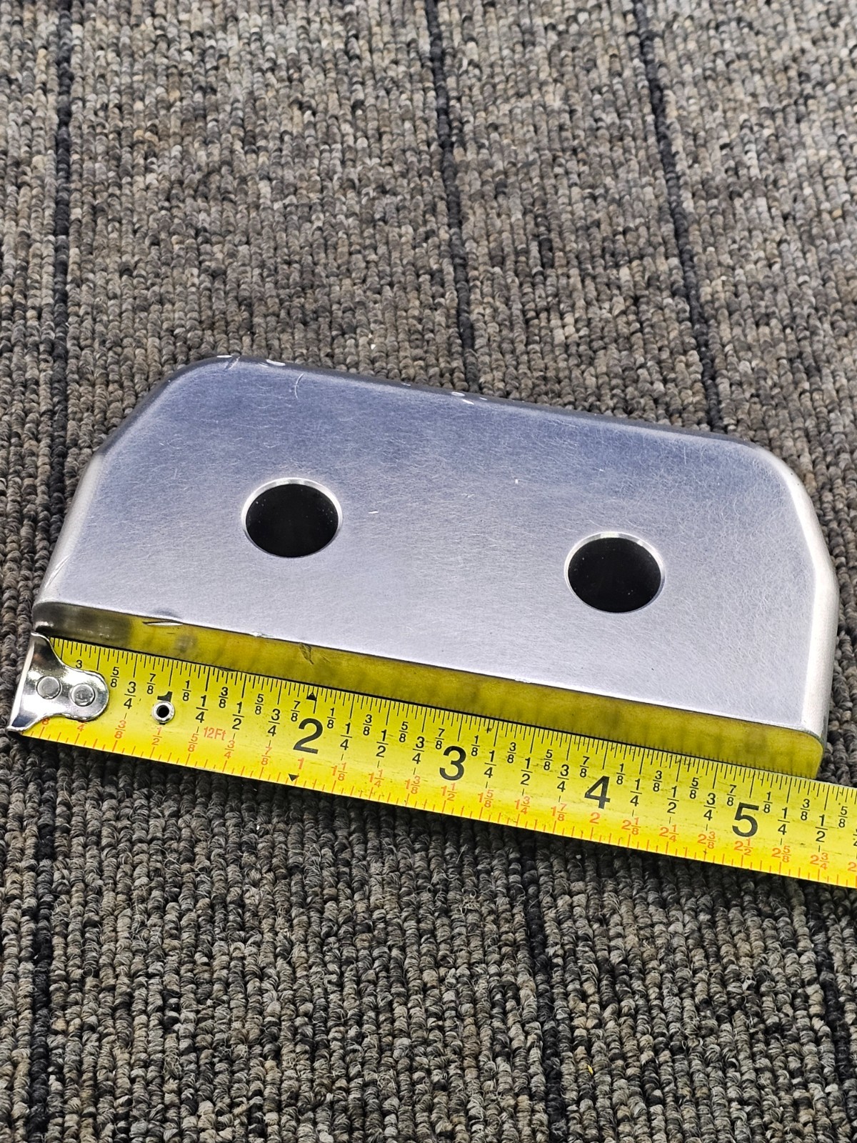 NOV 11109730-001: Proprietary Ram Stop Guide Plate 5-3/8″ For 18-15M NXT Ram BOP