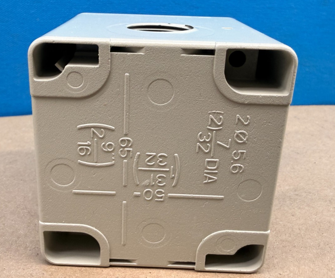 Schneider Electric XAPG19501 Harmony Control Station Enclosure Push Button Box