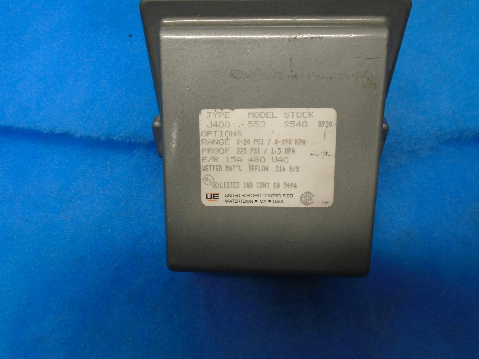 UNITED ELECTRIC CONTROLS J400-553 480VAC PRESSURE SWITCH CONTROLLER 1 YR WARRANT