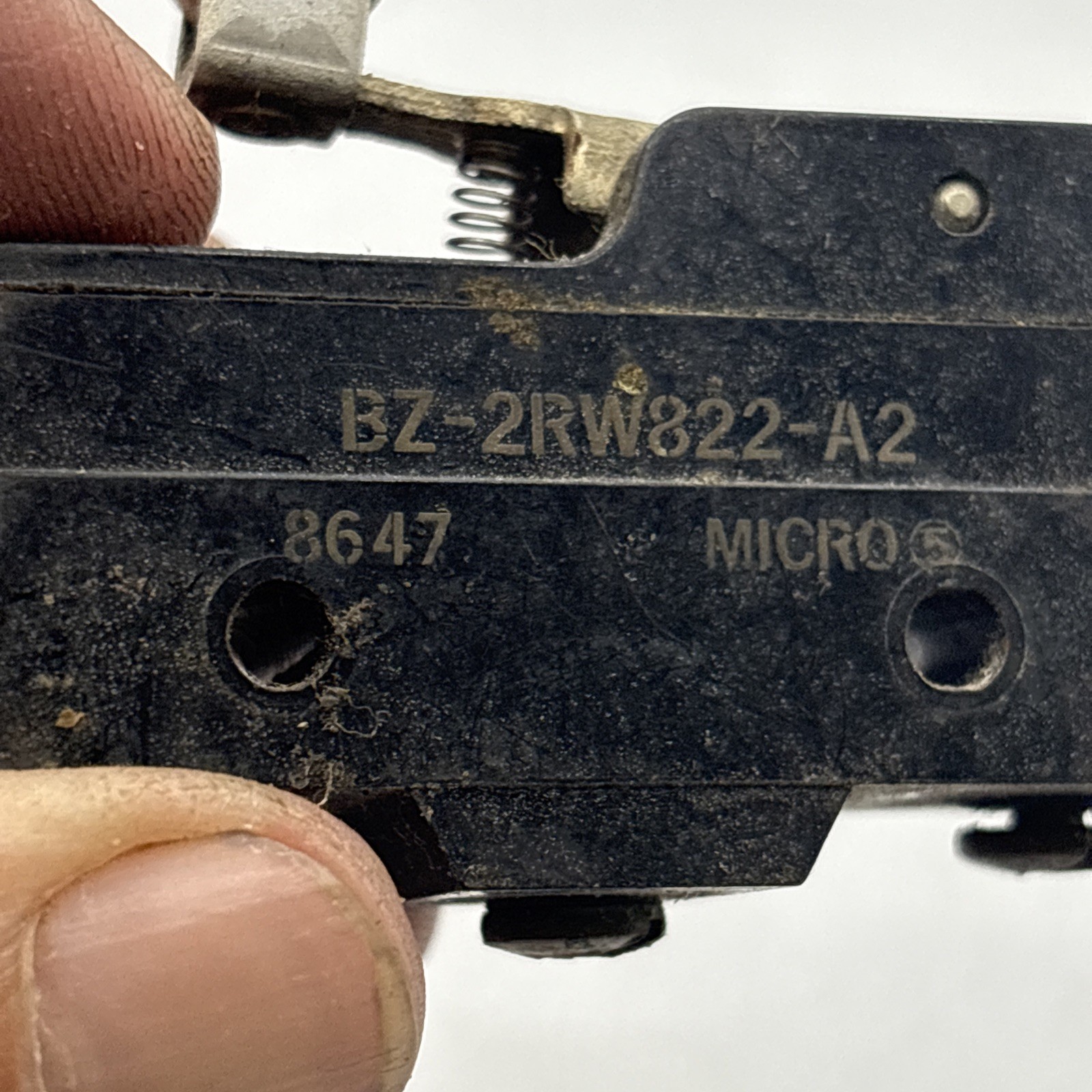 Lot Of 4 Micro Switch BZ-2RW822-A2