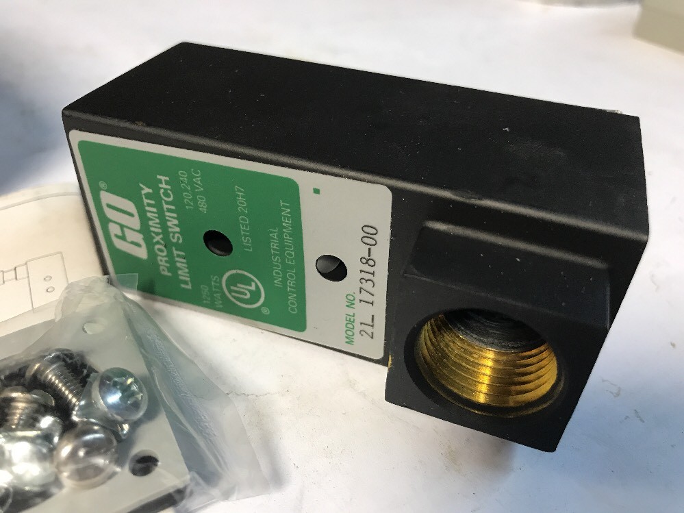 NEW TOPWORX GO LEVERLESS PROXIMITY LIMIT SWITCH 21-17318-00 Fast Shipping