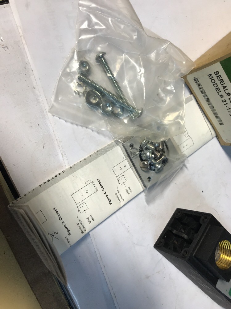 NEW TOPWORX GO LEVERLESS PROXIMITY LIMIT SWITCH 21-17318-00 Fast Shipping