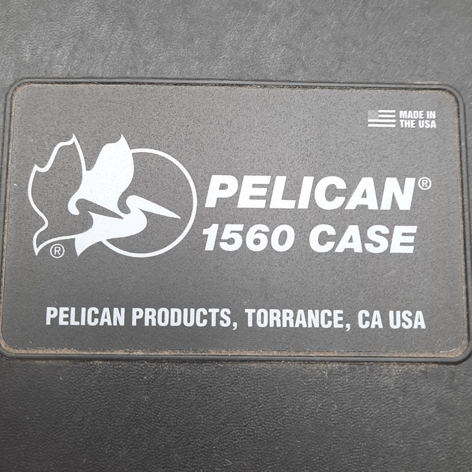 Pelican 1560 Protector Case 19.90in x 14.98in x 9in Interior, Grey *No Foam*