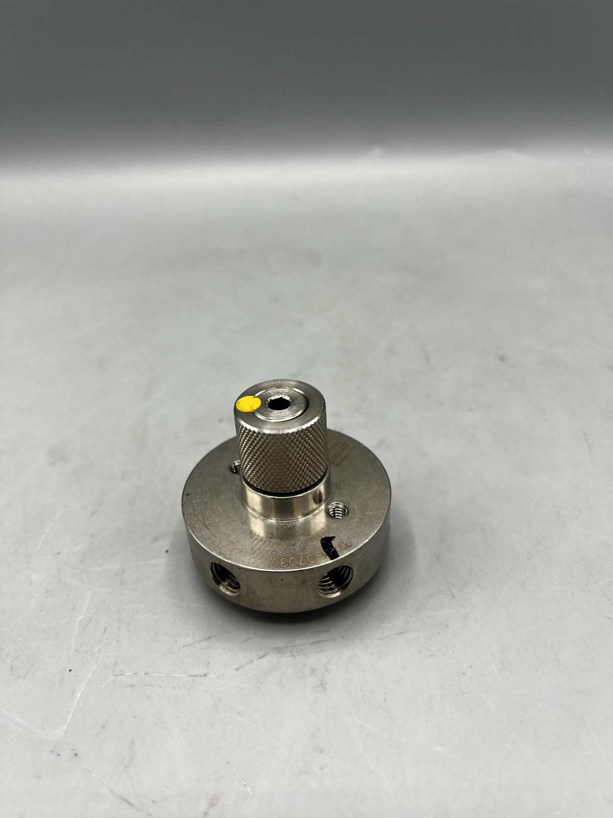 VICI 07U-0703V Stainless Steal Valve USED
