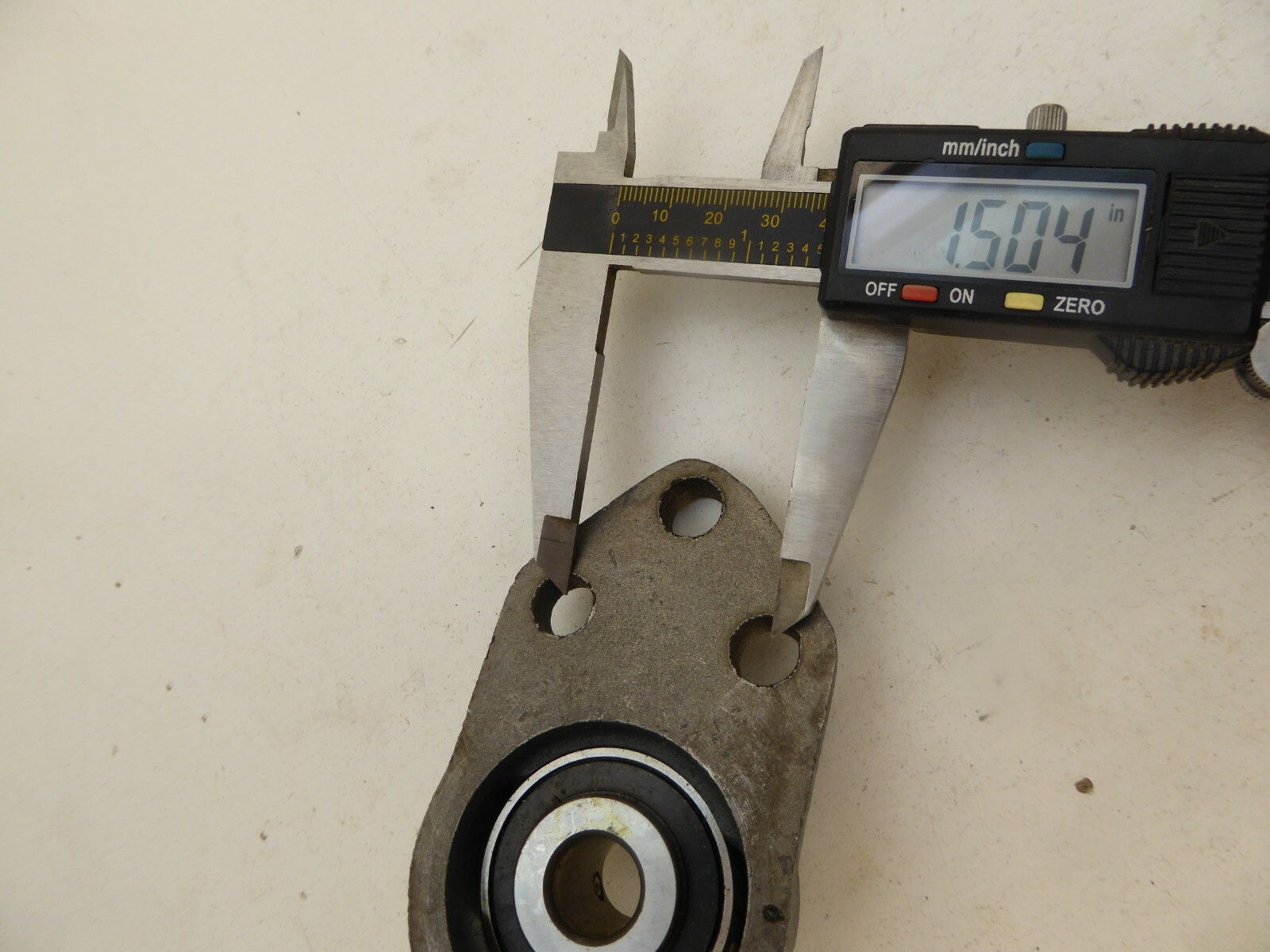 Peer FBF204 15mm 3-Bolt Flange Bearing 202 NEW NO BOX