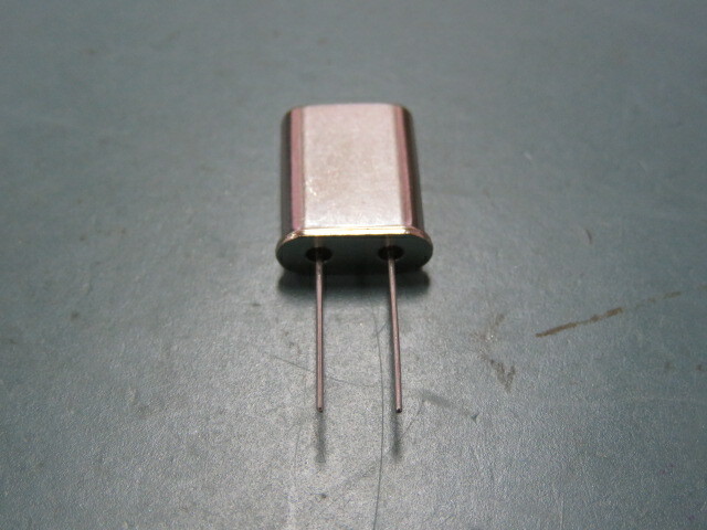 FOX ELECTRONICS FOX0368S Qty of 35 per Lot Crystals 3.6864MHz SERIES