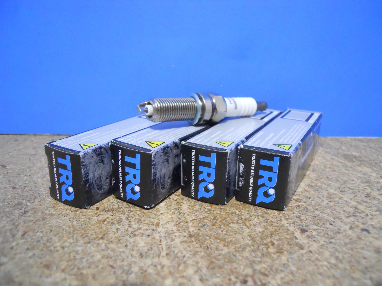 TRQ Iridium Spark Plug 4 Count SPA02124 New!