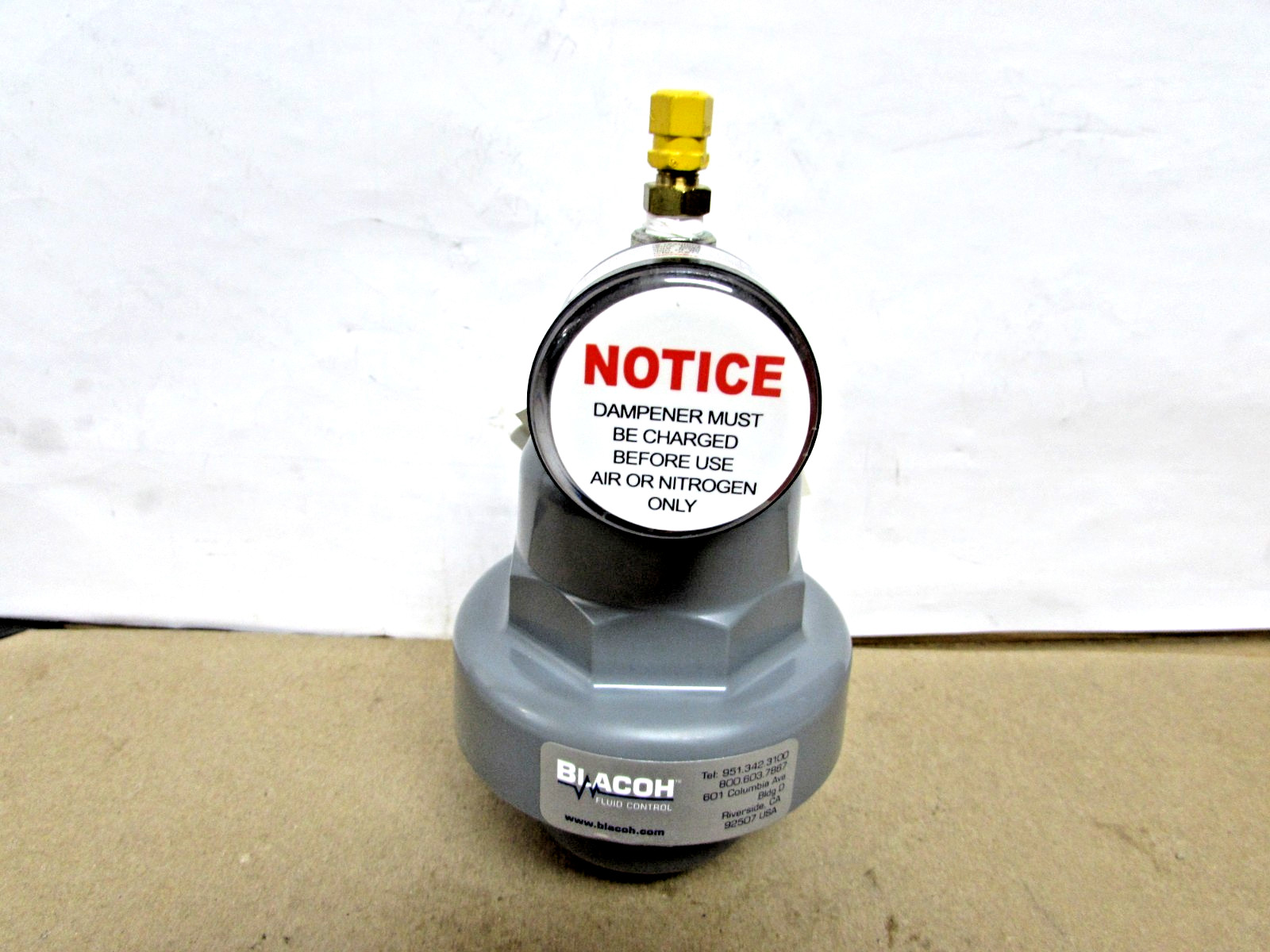 Blacoh RC-10X-W50 Pulsation Dampener Sentry III 0.500″FNPT, 150PSI Max (HAVE 2)